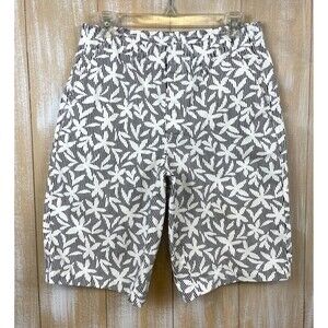 Lands' End Mid-Rise Women’s Black & White Striped Floral Shorts Size 8 Tropical